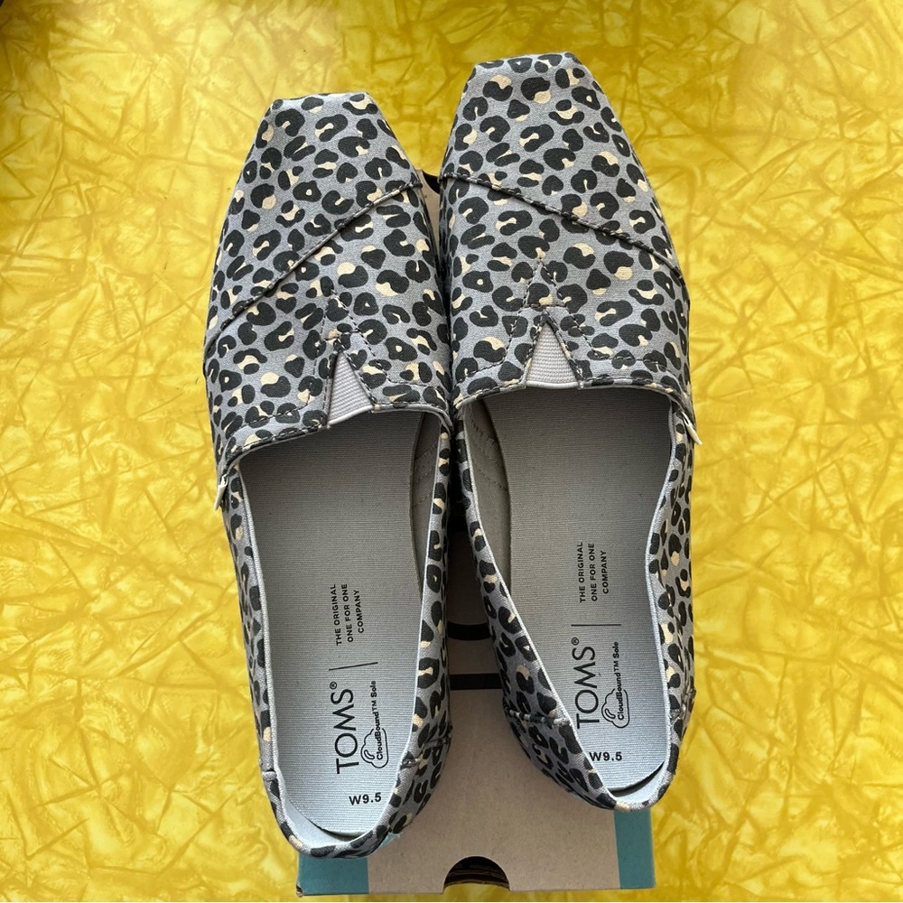 TOMS Gray Leopard Print Alpargata Slip Ons - 9.5 - NWOT